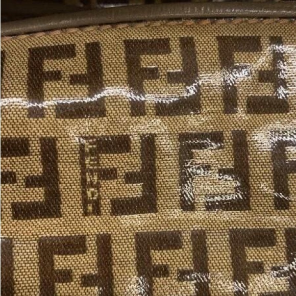 FENDİ - Picture 5 of 6